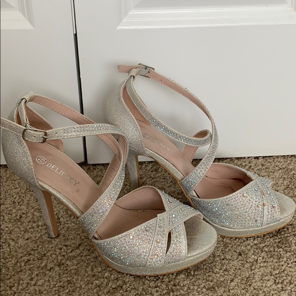 Silver sequenced heels